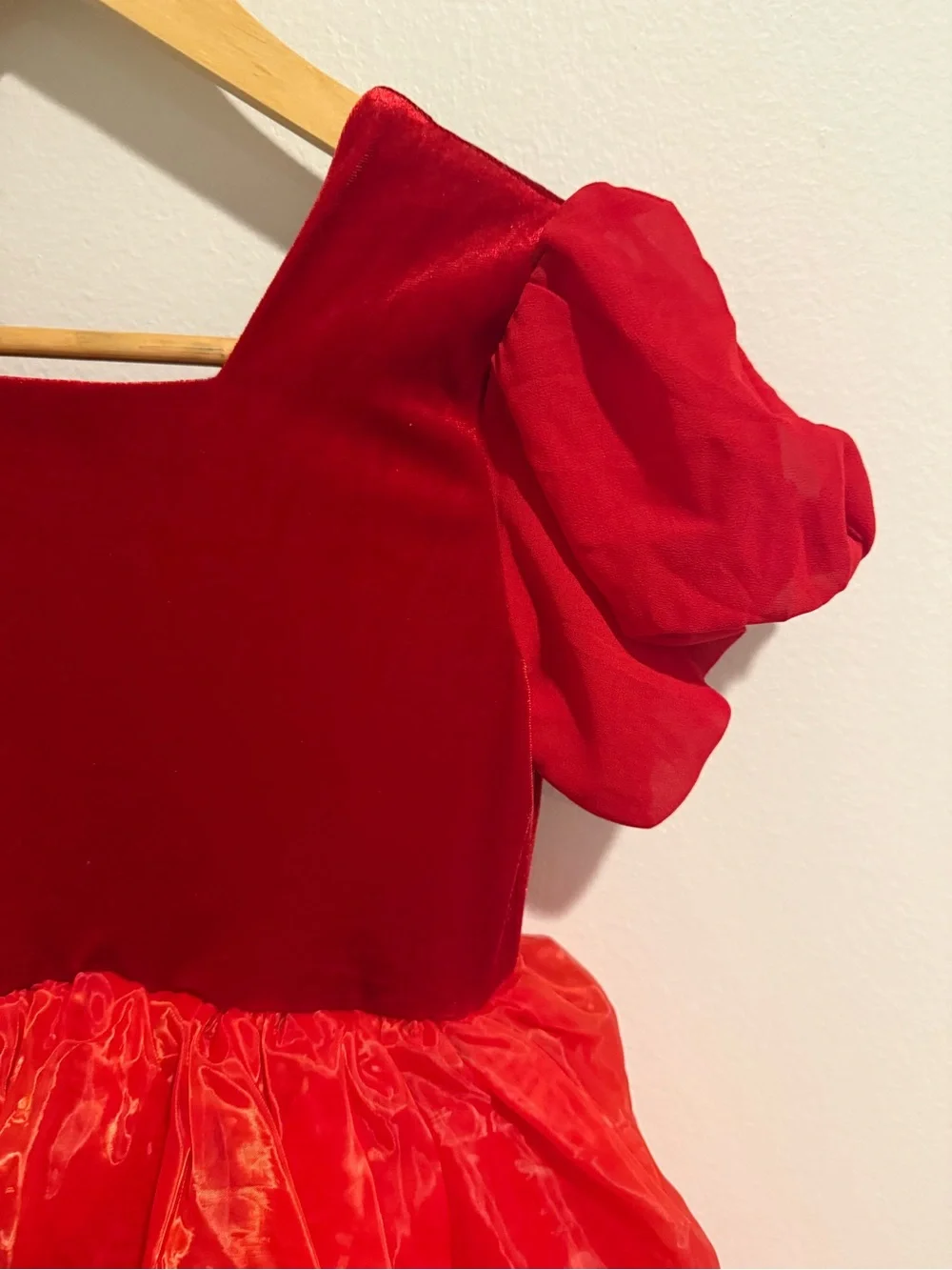 Taylor Joelle Holly Bloom Girls Red Velvet Party Dress Puff Sleeve Organza 10